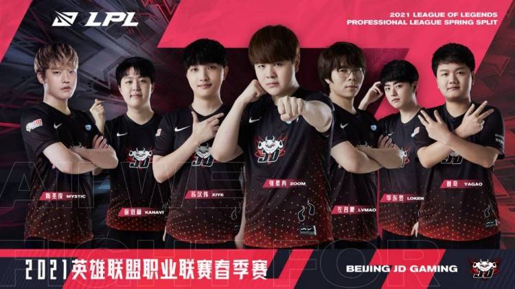 一球领先不 一球领先不