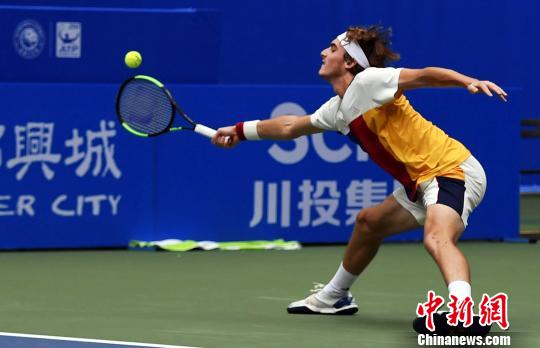 着球员的职 着球员的职